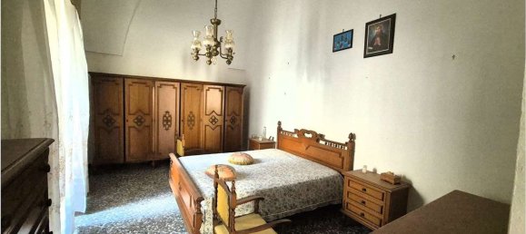 5 Schlafzimmer Schlösser in Copertino, Italy, Nr. 362805 12