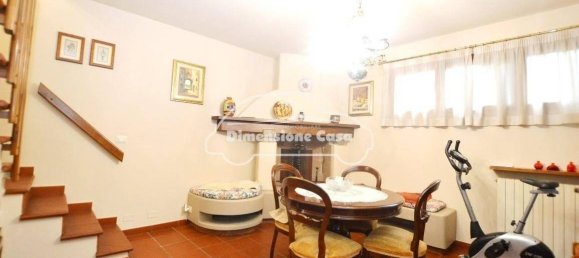3 bedrooms House in Lucca, Italy No. 293900 25