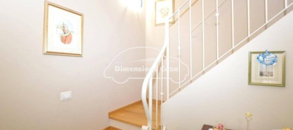 3 bedrooms House in Lucca, Italy No. 293900 12