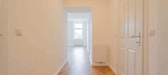 2-salle Appartement à Favoriten, Austria No. 204413 12