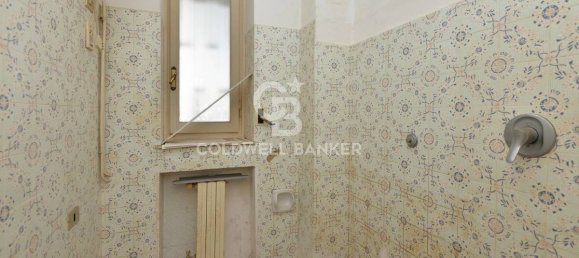 2 chambres Appartement à Lecce, Italy No. 300271 10