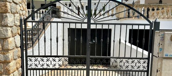 4 bedrooms House in La Zenia, Spain No. 160254 29