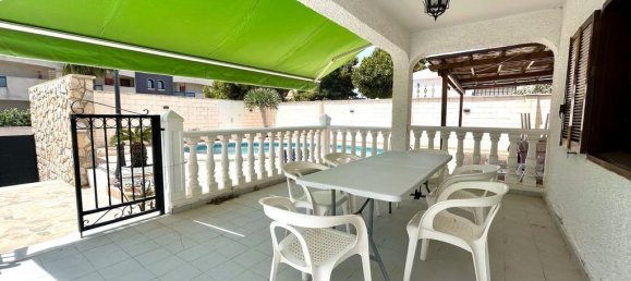 4 bedrooms House in La Zenia, Spain No. 160254 4