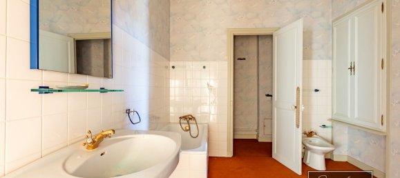 Квартира с 5 комнатами в Шантийи, Франция № 38613 23