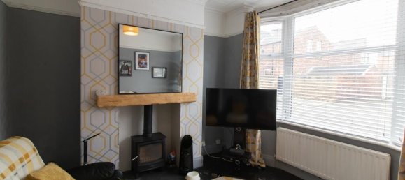  House in Redcar, United Kingdom No. 1973 11