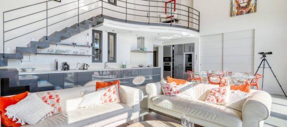 5 Schlafzimmer Grundstück in Rayol-Canadel-sur-Mer, France, Nr. 99969 5