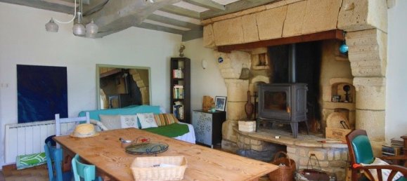 3 bedrooms House in Manche, France No. 357125 2