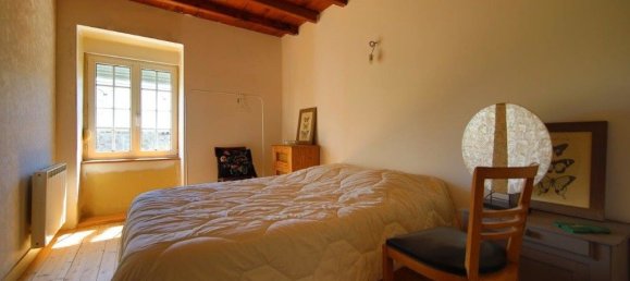 3 bedrooms House in Manche, France No. 357125 3