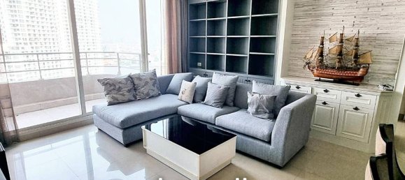2 bedrooms Condo in Bangkok, Thailand No. 13442 2