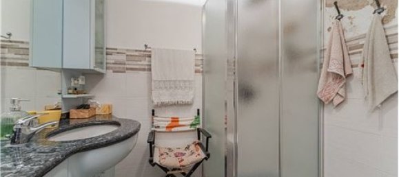 3 bedrooms Apartment in Seriate, Italy No. 290168 20