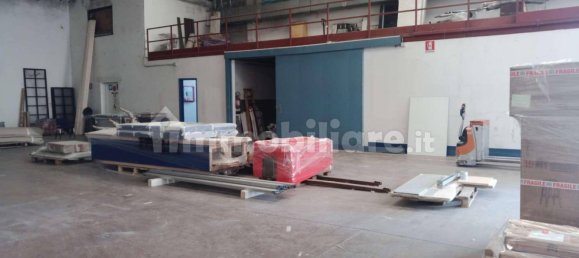 2-Zimmer Lagerhaus in Padua, Italy, Nr. 142665 6