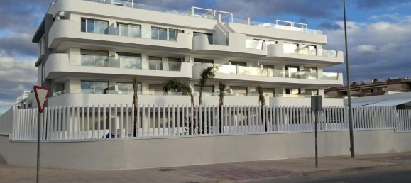 2 bedrooms Penthouse in Cabo Roig, Spain No. 5907 5