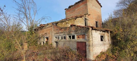 Дом с 5 комнатами в Перуджа, Италия № 103526 3