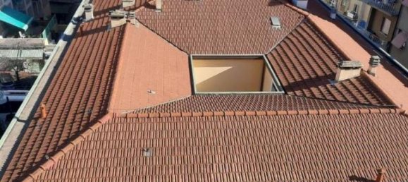 5 rooms Apartment in La Spezia, Italy No. 30583 2