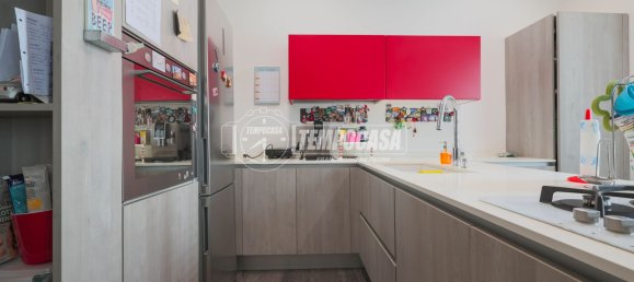 3 bedrooms House in Forlì, Italy No. 378214 5