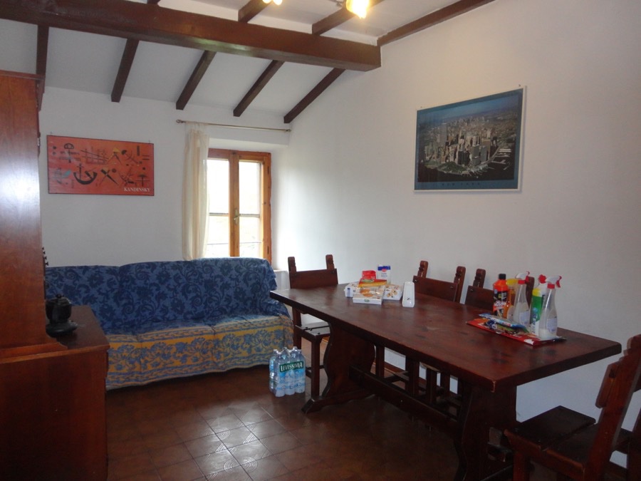 3 bedrooms Apartment in Asciano, Italy No. 223504