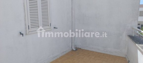 Apartamento de 3 dormitorios en Salice Salentino, Italy No. 331817 21