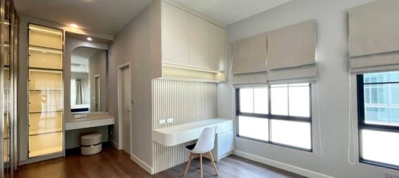 4 bedrooms Cafe / restaurant in Bangkok, Thailand No. 20472 17