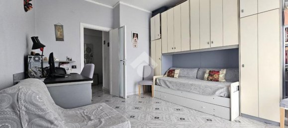 2 bedrooms Apartment in Naples, Italy No. 86342 6