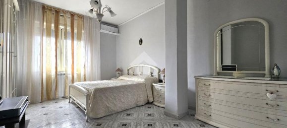 2 bedrooms Apartment in Naples, Italy No. 86342 14