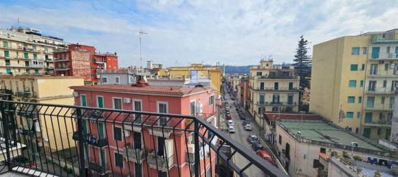 2 bedrooms Apartment in Naples, Italy No. 86342 10