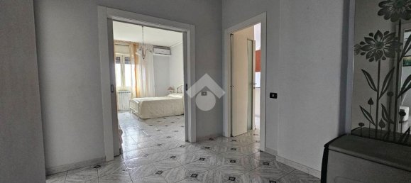 2 bedrooms Apartment in Naples, Italy No. 86342 13