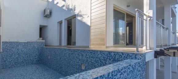 4 bedrooms Commercial property in Tivat, Montenegro No. 119 9