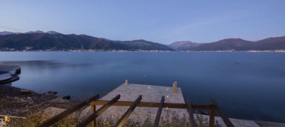 4 bedrooms Commercial property in Tivat, Montenegro No. 119 4