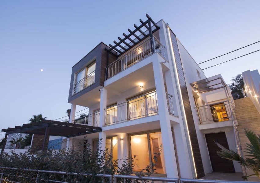 4 bedrooms Commercial property in Tivat, Montenegro No. 119