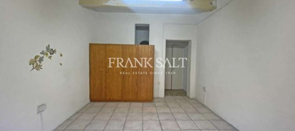 17m² Office in Bormla, Malta No. 12721 16