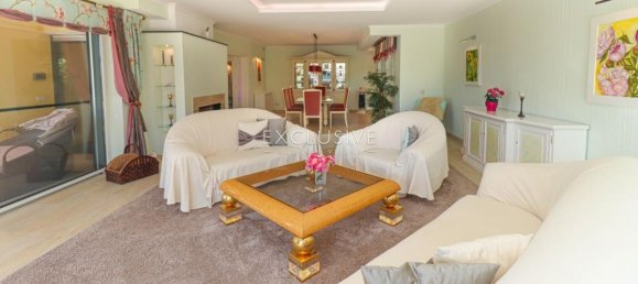 4 bedrooms Villa in Albufeira, Portugal No. 7687 2