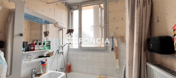 2 bedrooms Apartment in Rhone, France No. 287703 2