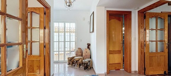 4 chambres Villa à Caleta de Velez, Spain No. 45233 9