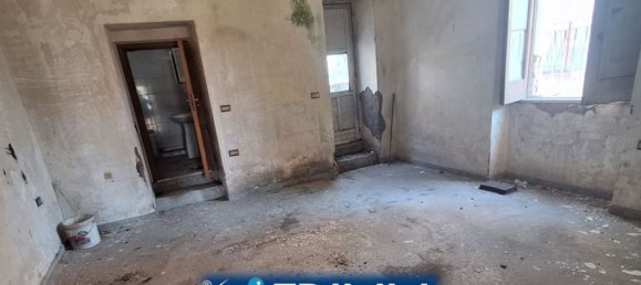 3 Schlafzimmer Haus in Poggiomarino, Italy, Nr. 336317 3