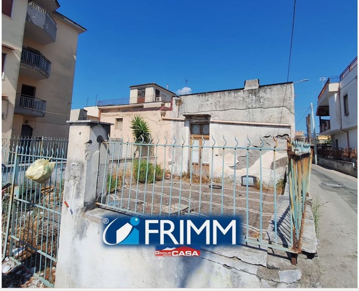 3 Schlafzimmer Haus in Poggiomarino, Italy, Nr. 336317