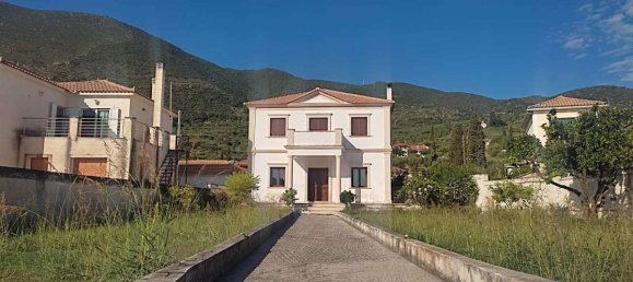 4 bedrooms Property in Zakynthos, Greece No. 8567 24