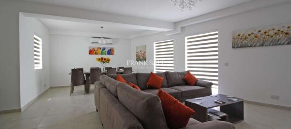 3 bedrooms Apartment in Sliema, Malta No. 9344 3