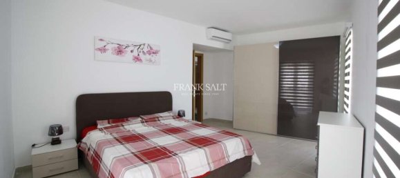3 bedrooms Apartment in Sliema, Malta No. 9344 42