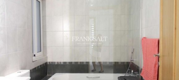 3 bedrooms Apartment in Sliema, Malta No. 9344 19