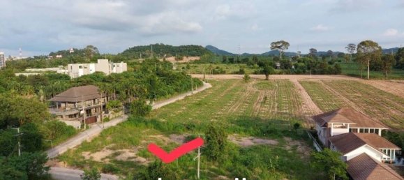  Commercial property in Sattahip, Thailand No. 20284 3