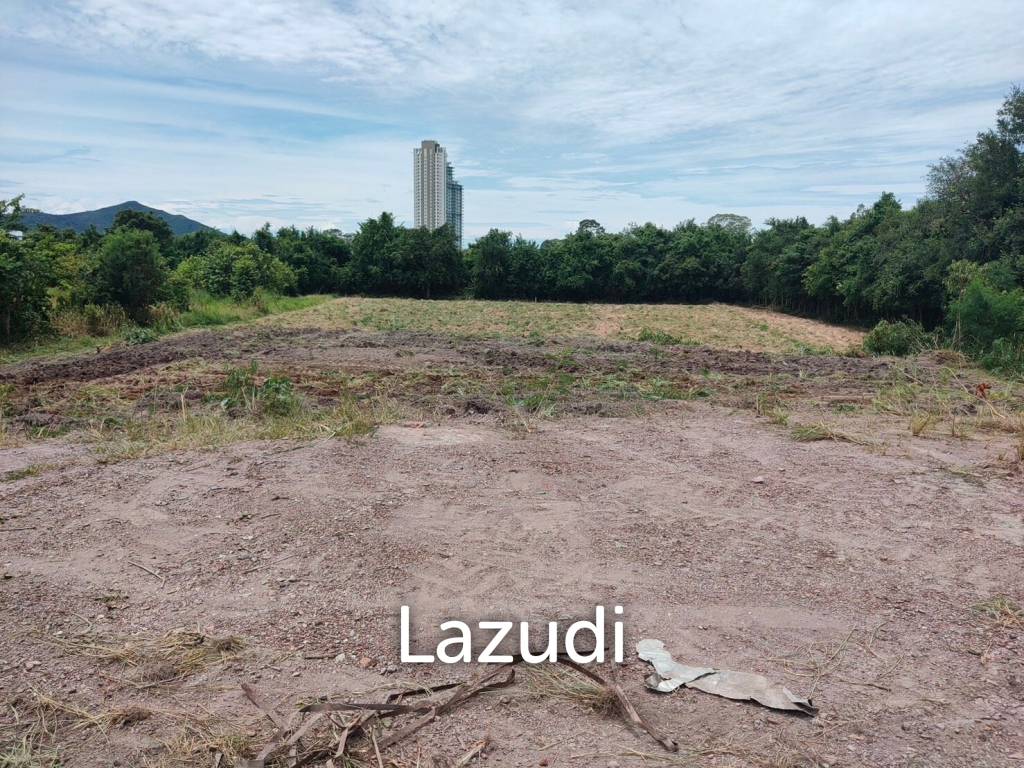  Commercial property in Sattahip, Thailand No. 20284