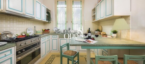 5 bedrooms Villa in Rosignano Marittimo, Italy No. 41458 5