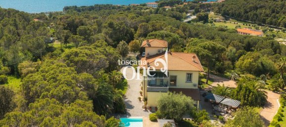 5 bedrooms Villa in Rosignano Marittimo, Italy No. 41458 16