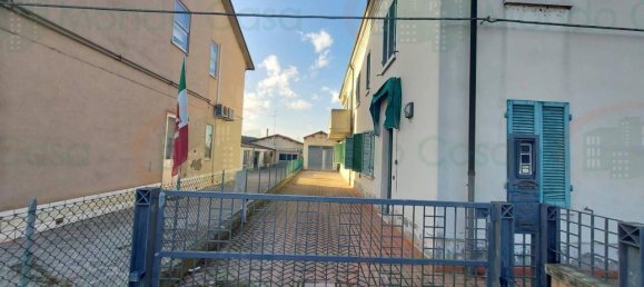 11 rooms House in Ravenna, Italy No. 19525 2