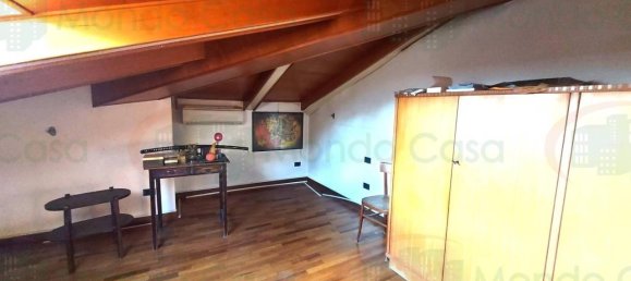 11 rooms House in Ravenna, Italy No. 19525 24