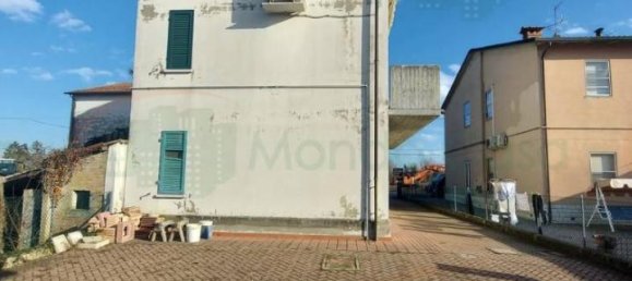 11 rooms House in Ravenna, Italy No. 19525 5