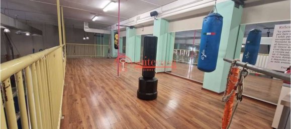 1-Zimmer Gewerbliche Immobilie in Trani, Italy, Nr. 53360 14