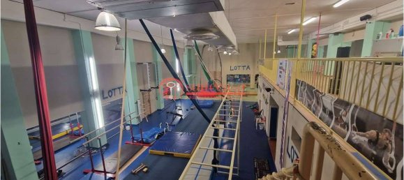 1-Zimmer Gewerbliche Immobilie in Trani, Italy, Nr. 53360 18