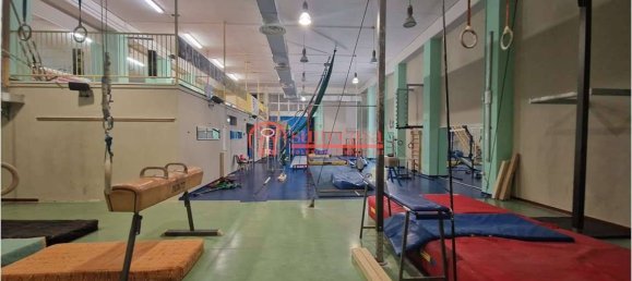 1-Zimmer Gewerbliche Immobilie in Trani, Italy, Nr. 53360 2