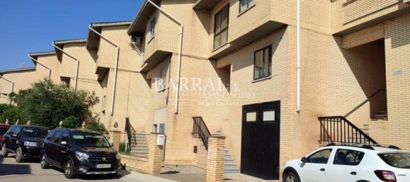 Casa de 6 dormitorios en Comunidad Foral de Navarra, Spain No. 32705 16